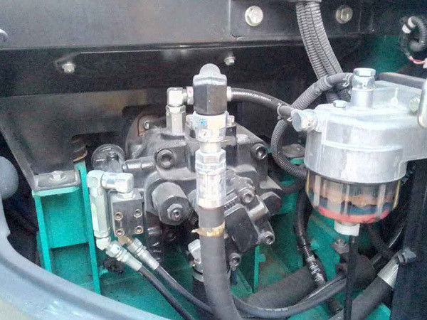 Kobelco SK200 ব্যবহৃত ক্রলার এক্সক্যাভারেটর ভাল অবস্থায় Kobelco70 যুক্তিসঙ্গত মূল্য বিক্রয়/দ্বিতীয় হাত জাপানি ইঞ্জিন SK70 Kobelco 70