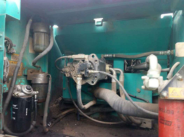 ব্যবহৃত হাইড্রোলিক ক্রলার এক্সক্যাভেটর Kobelco260 / ব্যবহৃত জাপান মূল সেকেন্ড হ্যান্ড এক্সক্যাভেটর Kobelco260 মূল জাপান