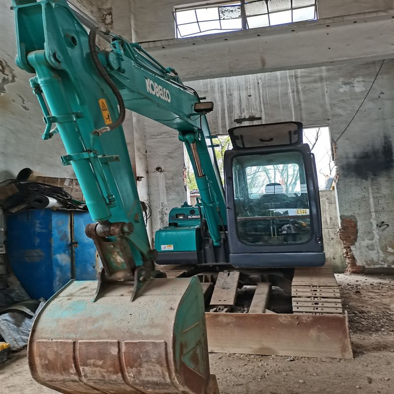 রিয়েল শট 90% নিউ অরিজিনাল জাপান ব্যবহৃত KOBELCO SK 75 ক্রলার এক্সক্যাভারেটর বিক্রয়ের জন্য ব্যবহৃত KOBELCO 75 জাপানি প্রযুক্তি খননকারী