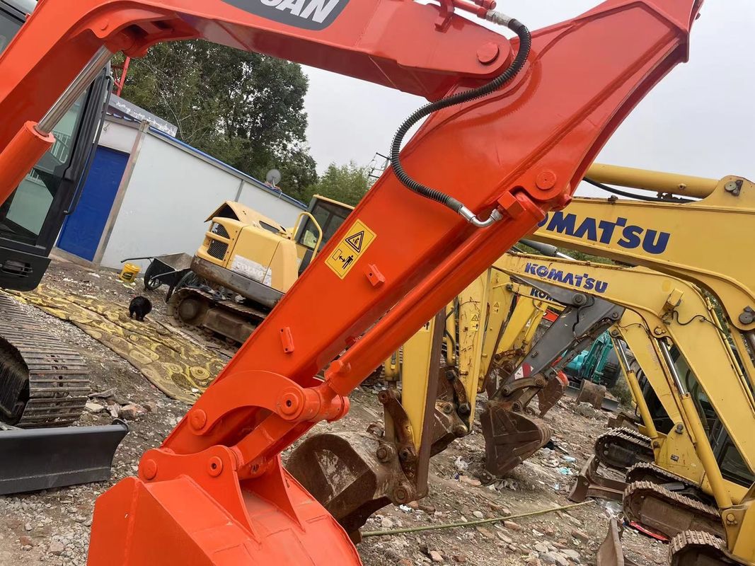 উচ্চ মানের ব্যবহৃত মিনি খননকারী Doosan ZX60 নির্মাণ মেশিন/দ্বিতীয় হাত হাইড্রোলিক ক্রলার খননকারী DOOSAN ZX60 কোরিয়া উৎপত্তি
