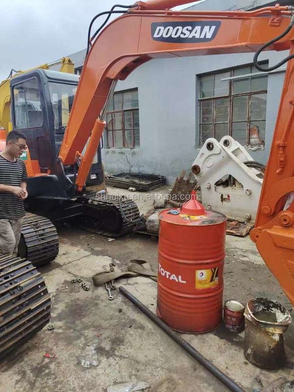 Doosan গরম বিক্রয় মিনি খননকারী ব্যবহৃত doosan ex55 সেকেন্ড হ্যান্ড হাইড্রোলিক ক্রলার খননকারী DOOSAN DH55 কোরিয়া উৎপত্তি