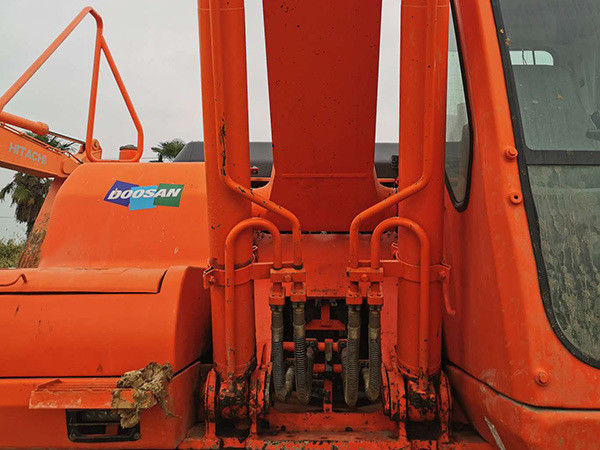 ব্যবহৃত খননকারী Doosan DH220 খননকারী Doosan DH220 225 300 কম দামের সাথে ব্যবহৃত খননকারী