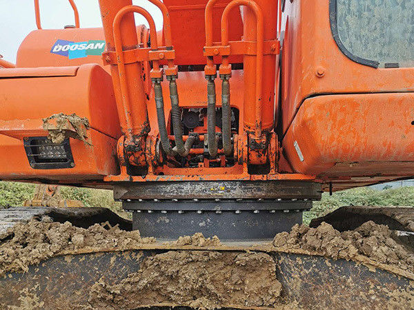 ব্যবহৃত খননকারী Doosan DH220 খননকারী Doosan DH220 225 300 কম দামের সাথে ব্যবহৃত খননকারী