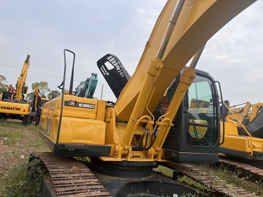 ব্যবহৃত খননকারী Kobelco SK260 সেকেন্ড হ্যান্ড খননকারী ব্যবহৃত যন্ত্রপাতি 26 টন হাত মাটি খননকারী ব্যবহৃত খননকারী