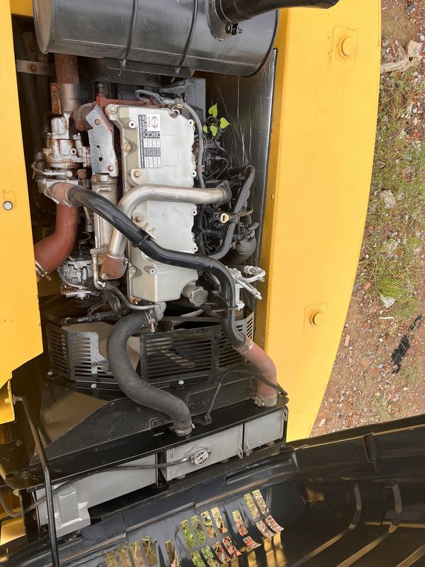ব্যবহৃত খননকারী Kobelco SK260 সেকেন্ড হ্যান্ড খননকারী ব্যবহৃত যন্ত্রপাতি 26 টন হাত মাটি খননকারী ব্যবহৃত খননকারী