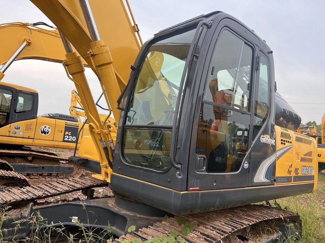 ব্যবহৃত খননকারী Kobelco SK260 সেকেন্ড হ্যান্ড খননকারী ব্যবহৃত যন্ত্রপাতি 26 টন হাত মাটি খননকারী ব্যবহৃত খননকারী