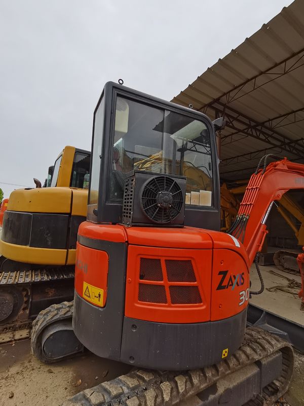 3 টন হিটাচি ZX30U ব্যবহৃত খননকারী Zaxis 30U ছোট খননকারী ZX30U জাপানি ব্যবহৃত খননকারী বিক্রয়ের জন্য