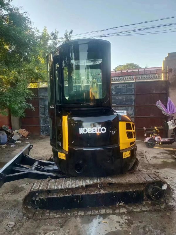 উচ্চ মানের ব্যবহৃত খননকারী Kobelco 35sr/কাজের অবস্থা দ্বিতীয় হাত সস্তা খননকারী Kobelco 35sr