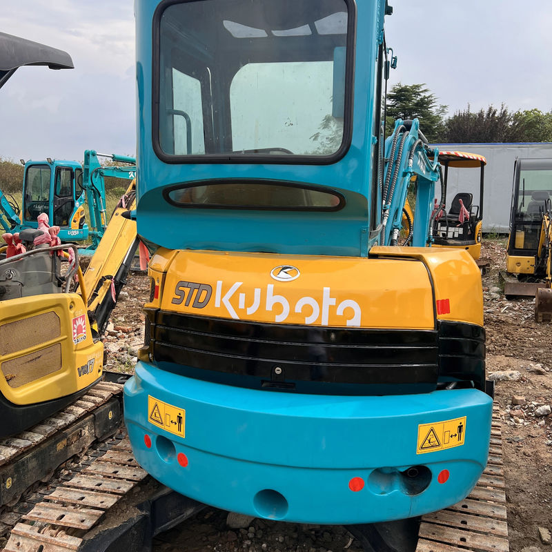ব্যবহৃত খননকারক Kubota135/ সেকেন্ড হ্যান্ড মিনি খননকারী মেশিন Kubota 135 কম দাম বিক্রয়
