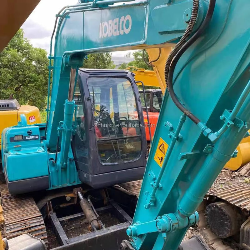 মাঝারি আকারের এক্সক্যাভেটর ব্যবহৃত Kobelco 75 কম কাজের ঘন্টা যন্ত্রপাতি মেরামতের কারখানা