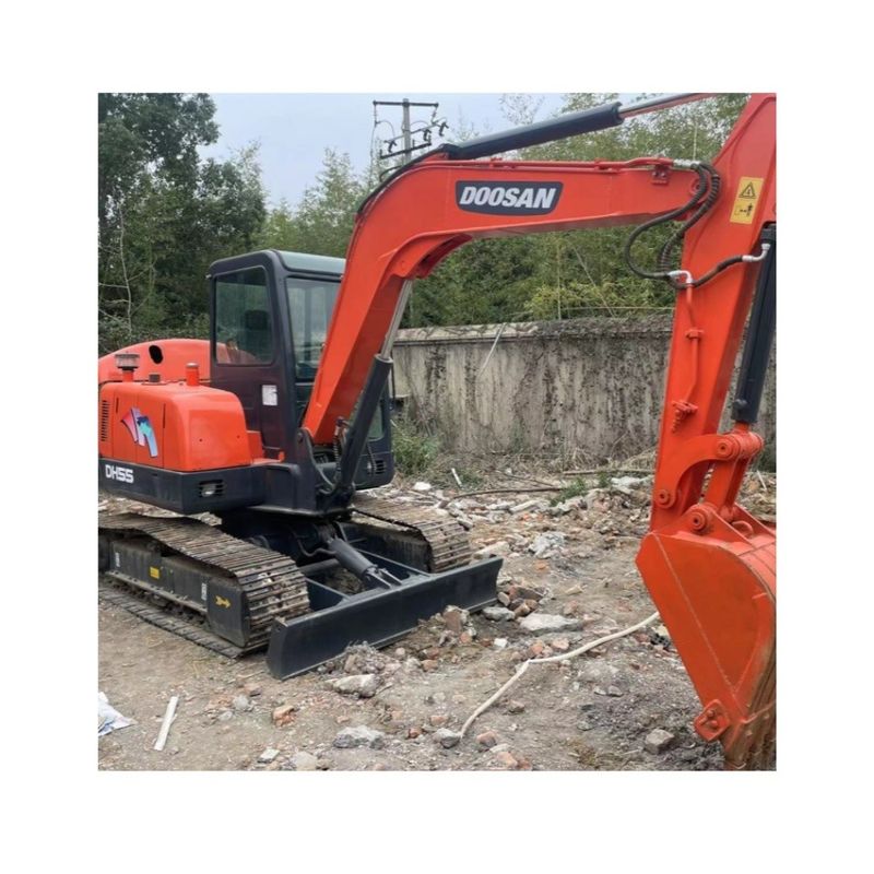 সেকেন্ড হ্যান্ড ক্রলার এক্সক্যাভেটর উচ্চ মানের সঙ্গে কম দাম ব্যবহৃত Doosan55 বিক্রয়ের জন্য রাস্তা তৈরীর মেশিন