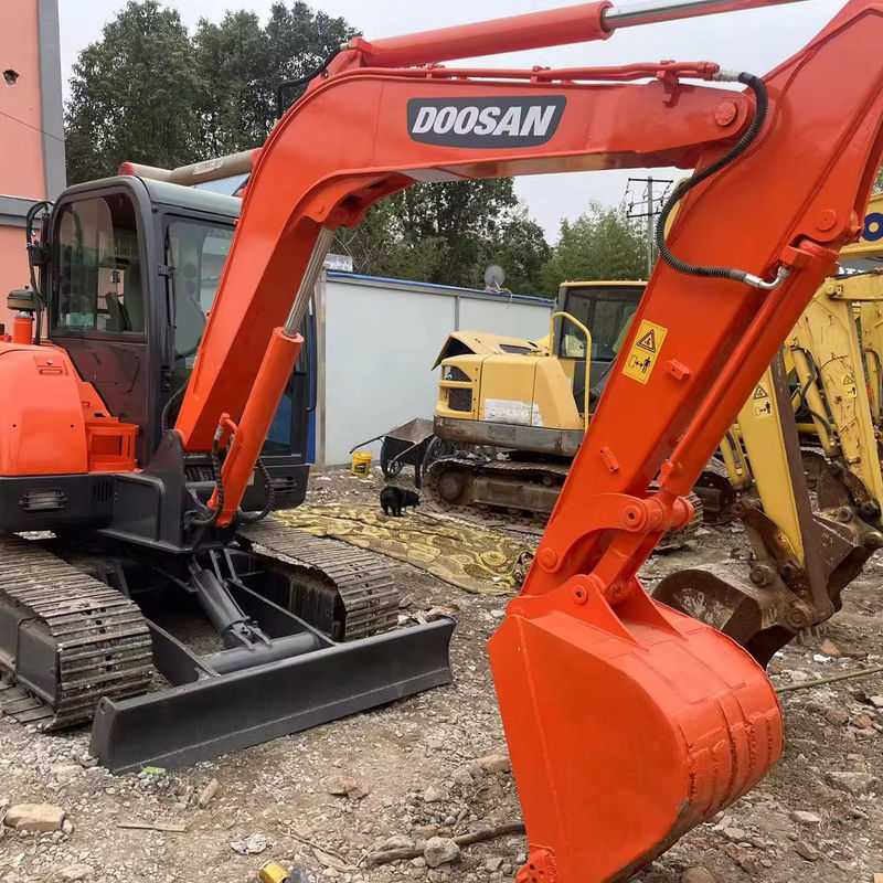 নতুন ভাল বিক্রয় সেকেন্ড হ্যান্ড খননকারী Doosan DH60W ব্যবহৃত doosan খননকারী সস্তা দাম doosan 60
