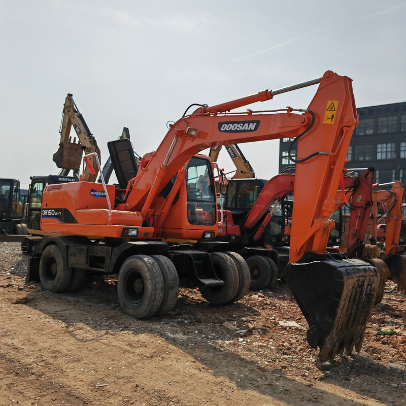 90 নতুন চাকার খননকারী দ্বিতীয় হাত DOOSAN DH150W-7 ব্যবহৃত 4 চাকার খননকারী