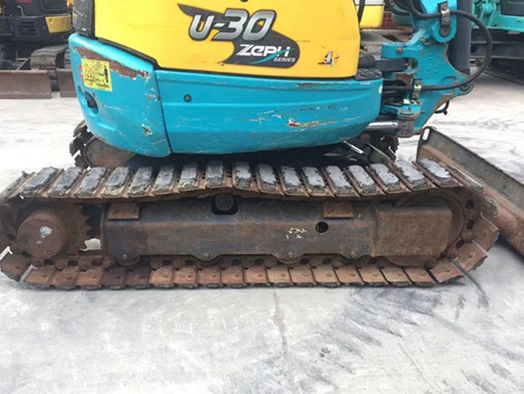 সেকেন্ড হ্যান্ড হাইড্রোলিক ক্রলার Excavator Kubota30 উচ্চ মানের/ব্যবহৃত মিনি digger Kubota30 জাপান উৎপত্তি সস্তা দাম