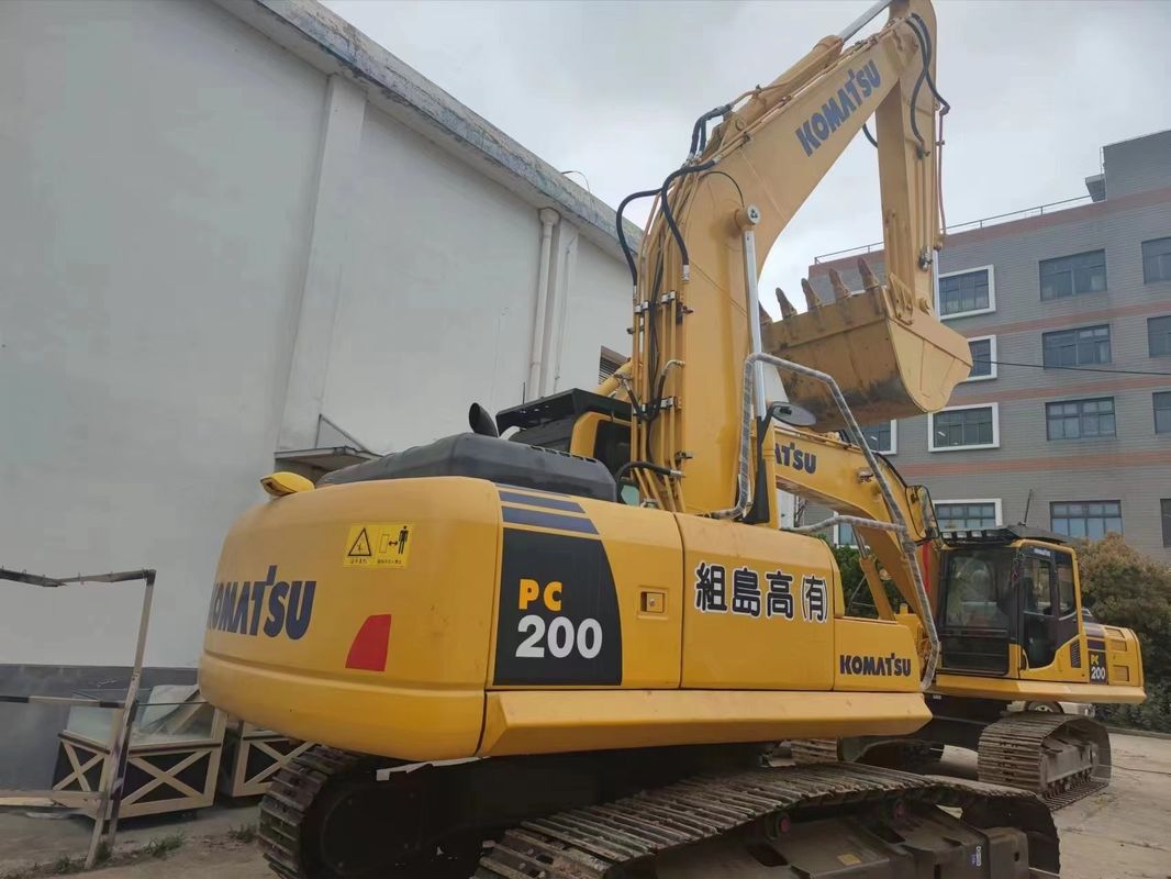 25.6TON ব্যবহৃত কমাতু পিসি 200 এক্সক্যাভারেটর /প্রায় নতুন /সেকেন্ড হ্যান্ড কমাতু পিসি 200-5 মাঝারি এক্সক্যাভারেটর