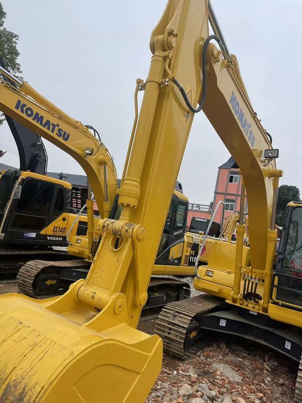 হাতের ব্যবহৃত জমি খননকারী Komatsu PC130 ব্যবহৃত যন্ত্রপাতি 13 টন হাতের ব্যবহৃত পোস্ট গর্ত খননকারী বিক্রয়ের জন্য দ্বিতীয় হাত খননকারী