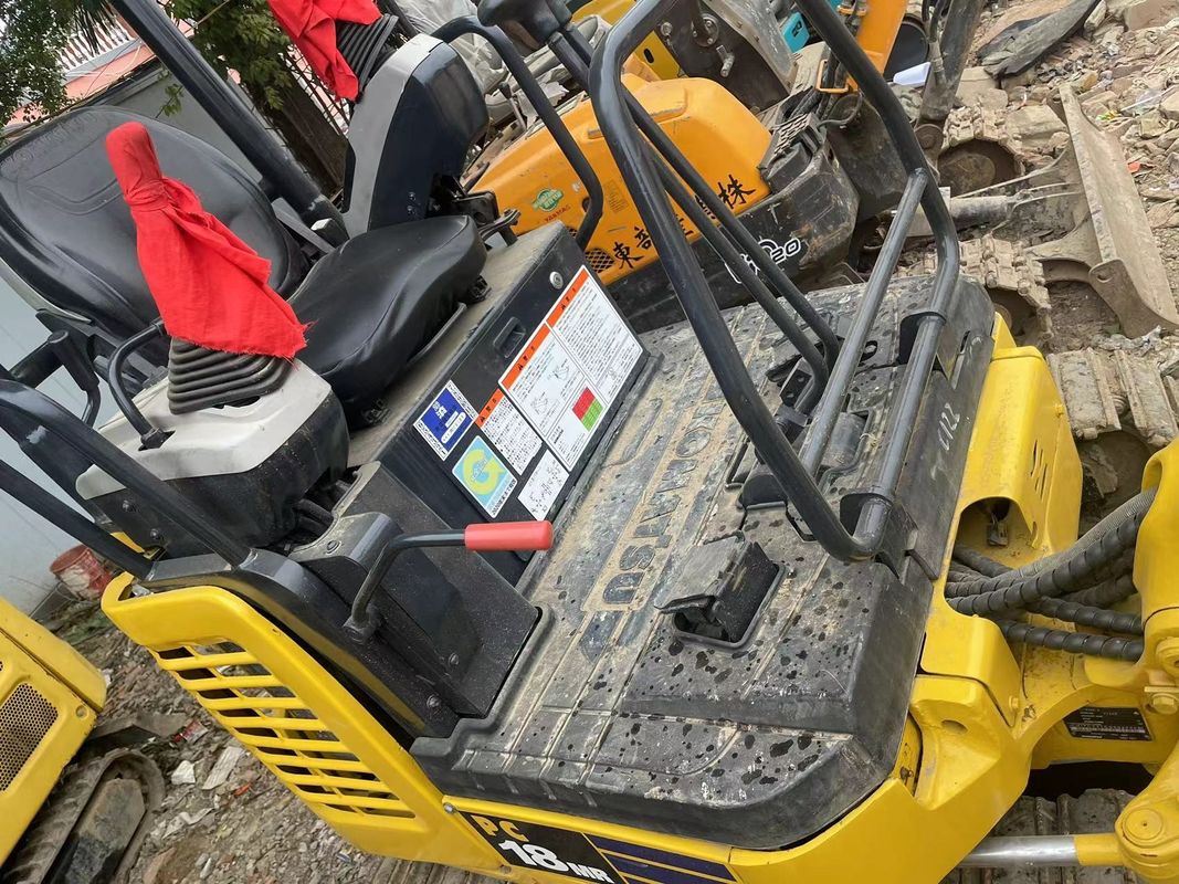 ব্যবহৃত মিনি খননকারী Komatsu PC18 ছোট খননকারী ব্যবহৃত যন্ত্রপাতি বিক্রয়ের জন্য ব্যবহৃত মিনি খননকারী ব্যবহৃত দ্বিতীয় হাত খননকারী