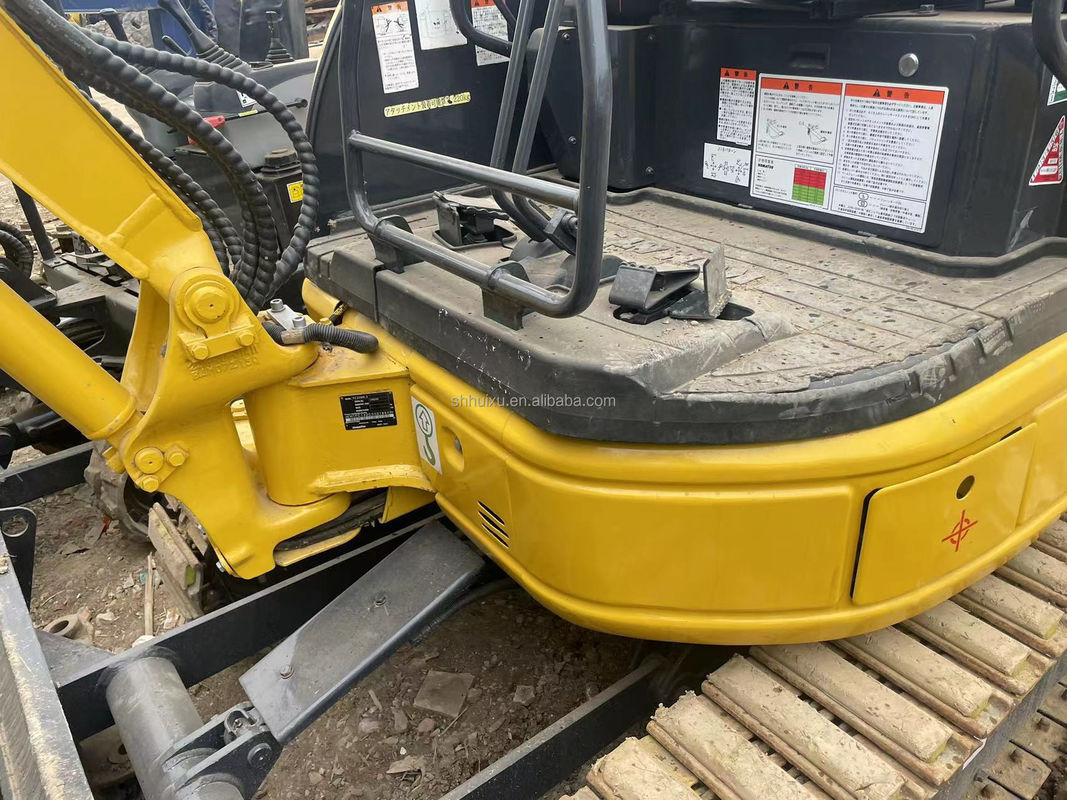 মিনি খননকারী Komatsu PC20 ক্যাবিন ছাড়া ছোট খননকারী মিনি খননকারীর জন্য বিক্রয়