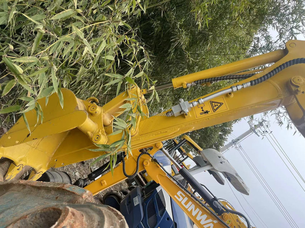 কমাতু মিনি পিসি২০ ক্যাবিন ছাড়া ছোট খননকারী ব্যবহৃত যন্ত্রপাতি কমাতু ছোট খননকারী জাপানি ব্যবহৃত খননকারী বিক্রয়ের জন্য