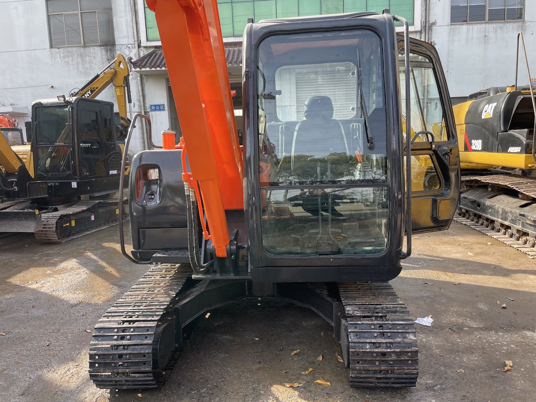 মূল কারখানার তৈরি গুণমান হিটাচি ব্যবহৃত zx60 6 টন মিনি খননকারী 60T হিটাচি যন্ত্রপাতি কারখানার দাম