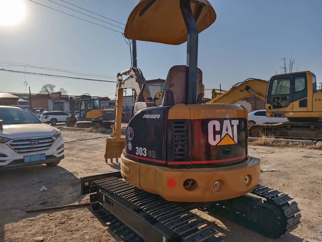 ব্যবহৃত মিনি খননকারী CAT303 ড্রাইভিং ছাড়া ক্যাবিন হাত পৃথিবী খননকারী চীন মিনি খননকারী