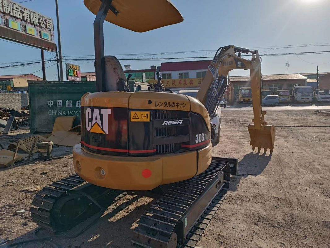 ব্যবহৃত মিনি খননকারী CAT303 ড্রাইভিং ছাড়া ক্যাবিন হাত পৃথিবী খননকারী চীন মিনি খননকারী