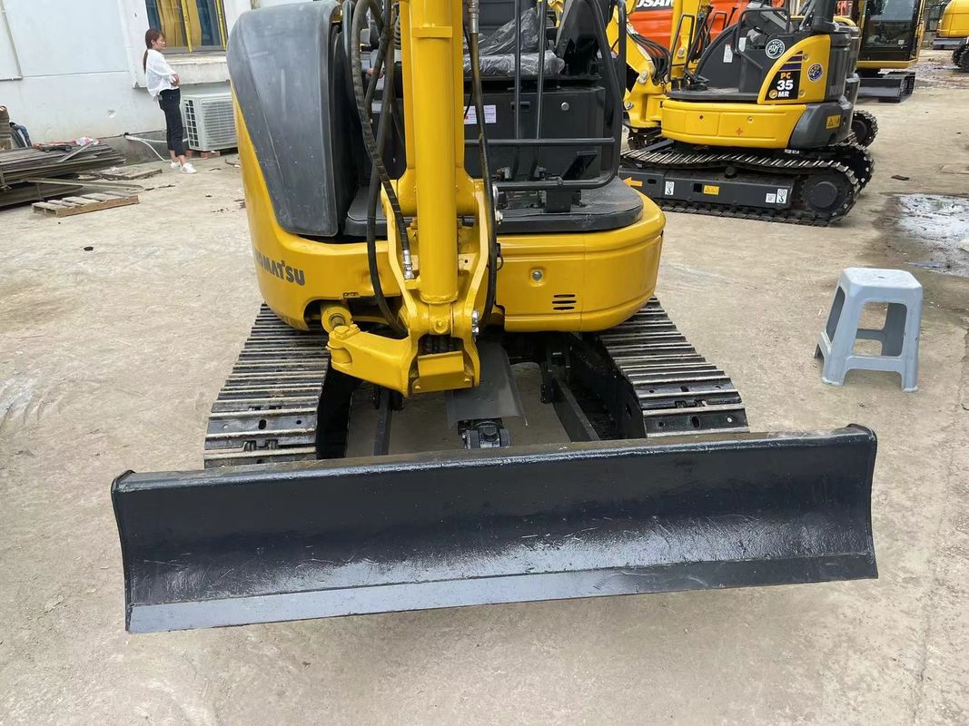 ব্যবহৃত Komatsu PC35MR মিনি খননকারী নির্মাণ মেশিন মিনি ক্রলার খননকারী ব্যবহৃত komatsupc35 গরম বিক্রয়