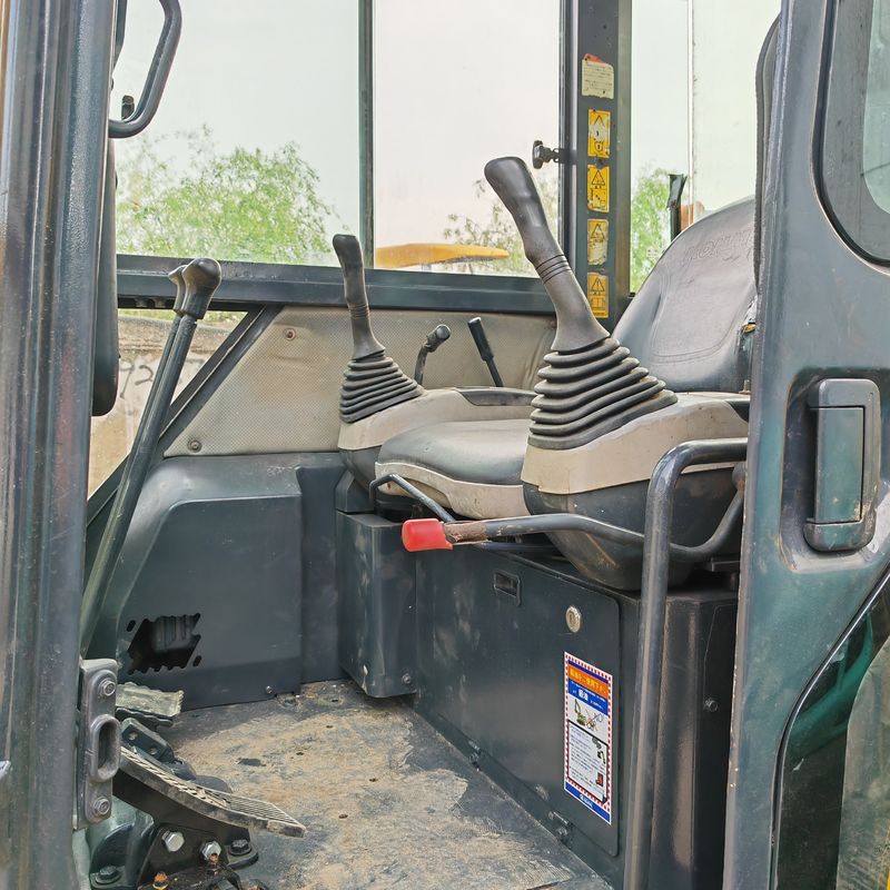 ব্যবহৃত মিনি এক্সক্যাভেটর Komatsu PC40MR ছোট খননকারী ব্যবহৃত যন্ত্রপাতি মিনি এক্সক্যাভেটর ক্রলার Komatsu PC40MR কারখানার দাম