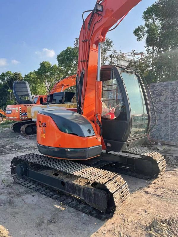7.1 টন ব্যবহারকৃত অরিজিনাল হিটাচি Zx70 Zx75 মিনি এক্সক্যাভেটর 0.33m3