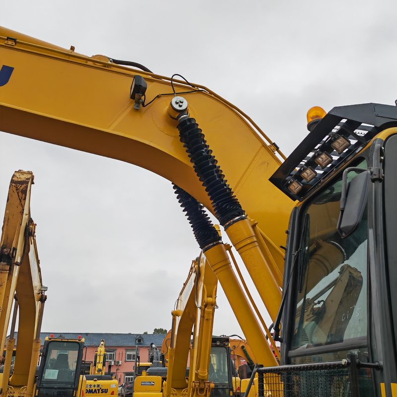 সেকেন্ড হ্যান্ড KOMATSU240-8LC খননকারক উচ্চ মানের CAVATOR KOMATSU PC240-8 কম দাম বিক্রয়