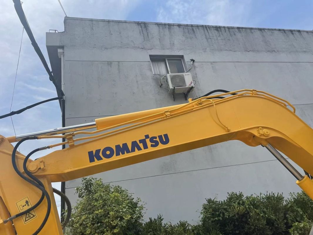 ক্রলার সস্তা দাম excavator Komatsu PC70-8. কম কাজের সময় ব্যবহৃত excavator Komatsu PC70-8