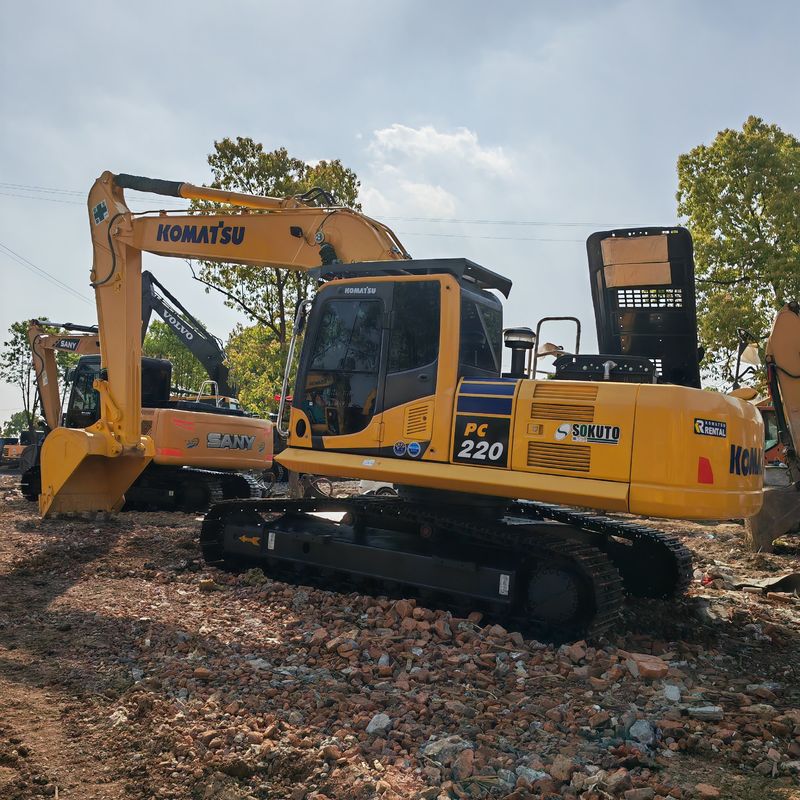 22 টন ব্যবহৃত খননকারী Komatsu PC 220 8 দ্বিতীয় হাতের Komatsu PC220 8