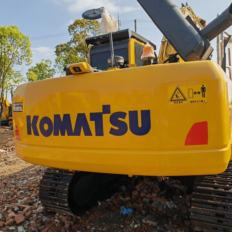 22 টন ব্যবহৃত খননকারী Komatsu PC 220 8 দ্বিতীয় হাতের Komatsu PC220 8