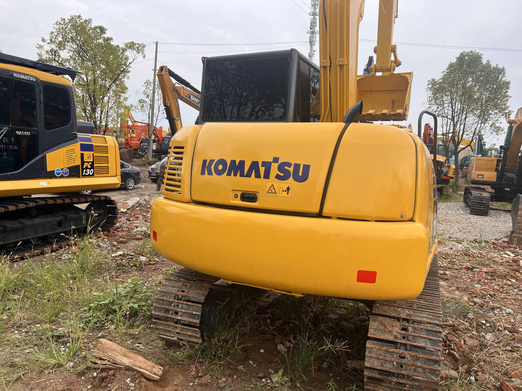 উচ্চ শক্তির ইঞ্জিন ব্যবহৃত KOMATSU PC130 বিক্রয় / সেকেন্ড হ্যান্ড মাঝারি আকারের খননকারী KOMATSU PC130
