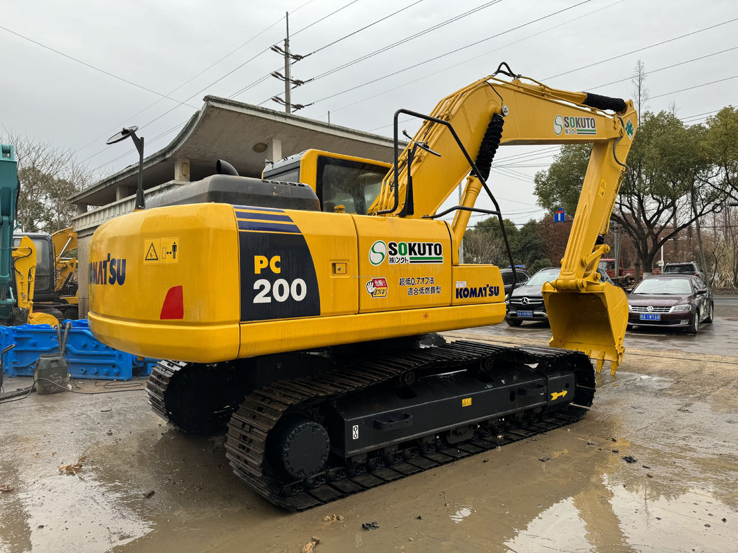 20 টন মূল রঙ ব্যবহৃত খননকারী ব্যবহৃত Komatsu PC200 নির্মাণ খননকারী