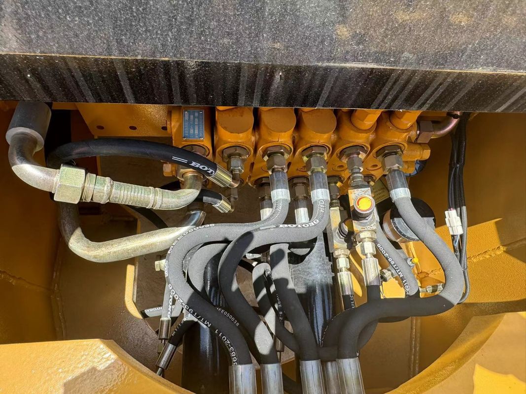 ব্যবহৃত ব্যাকহো লোডার Caterpillar CAT420F ব্যাকহো লোডার cat 420f/ সেকেন্ড হ্যান্ড জাপান ব্যাকহো ইঞ্জিন ভাল অবস্থায়