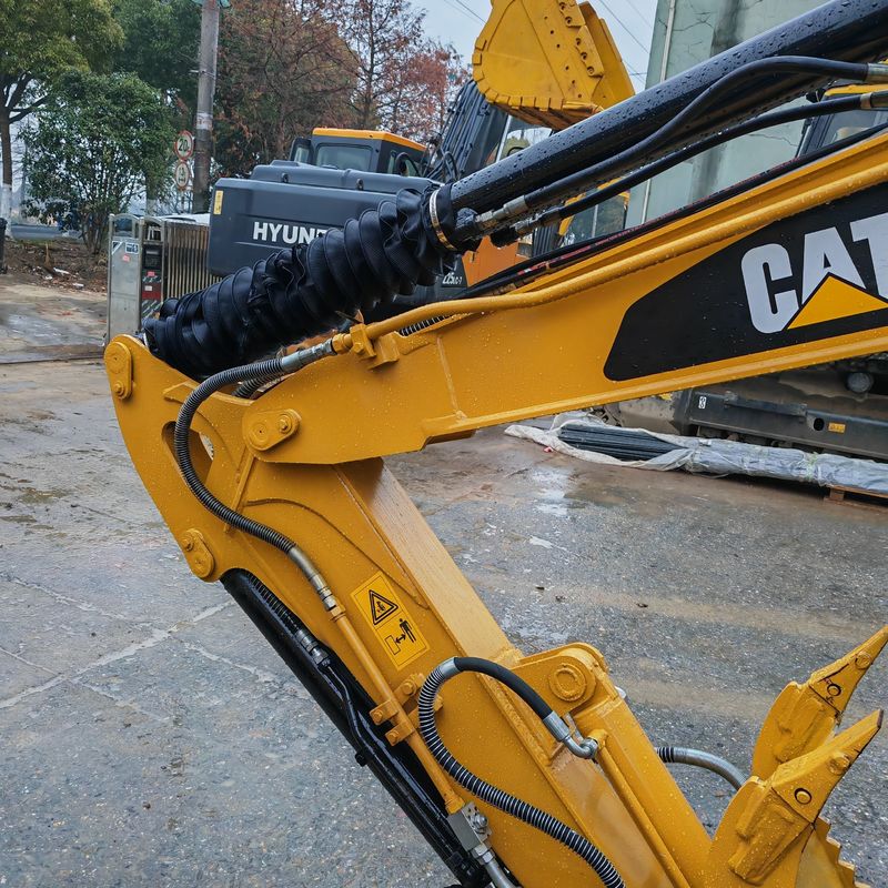 ব্যবহৃত CAT 305.5E মিনি এক্সক্যাভেটর কোন লেজ না Caterpillar 305.5 মিনি এক্সক্যাভেটর দাম কম CAT302 CAT305.5 CAT306 CAT304 CAT305 বিক্রয়